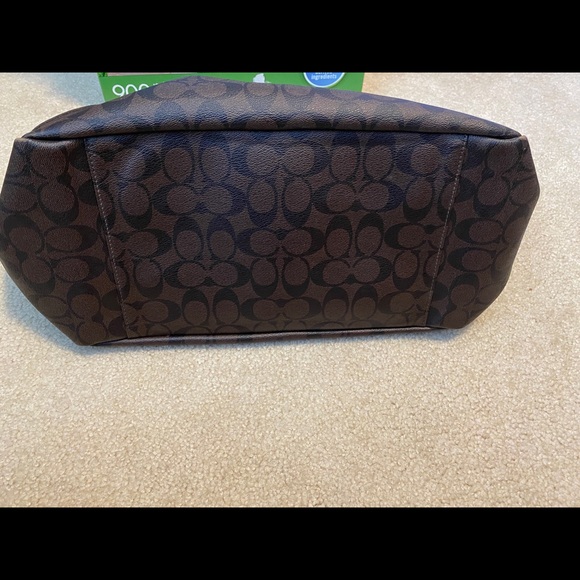 Coach diaper bag - Picture 3 of 8